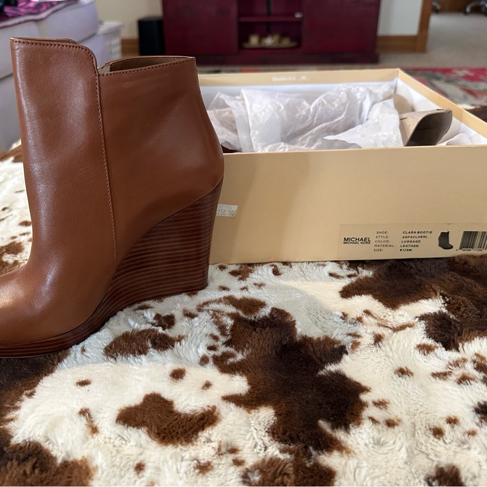 Michael Kors Chestnut Brown Leather Wedge Ankle Boots - Picture 2 of 5